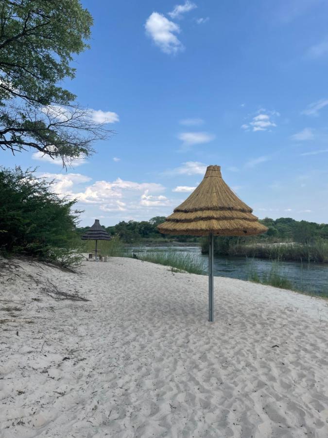 White Sands Lodge Divundu Ngoại thất bức ảnh